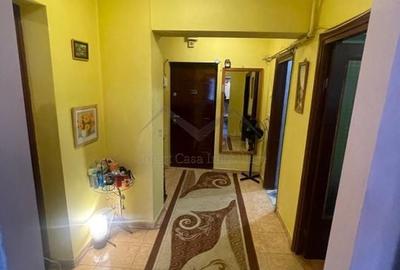 Apartament 2 camere decomandat gara - 1