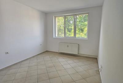 Garsoniera nemobilata Iulius Town / bloc reabilitat - etaj 1 !! - 2