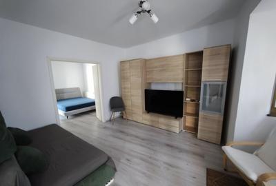 Inchiriez apartament 3 cam 60mp in zona Unirii - Piata Alba