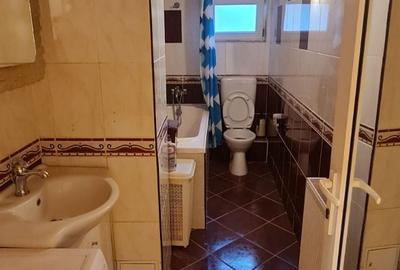 Apartament cu 4 camere decomandat în Rogerius - 11