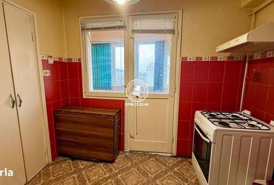 Apartament cu 3 camere decomandat în Alexandru cel Bun - 6