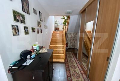 Casă cu 7 camere cu Garaj în Griviței - 4