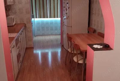 Apartament cu 2 camere decomandat în Central - 3