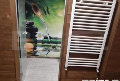 Casă cu 6 camere cu Teren 650 Mp în Ipotești - 2