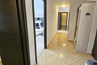 Apartament cu 2 camere, mobilat în Pajura - 12