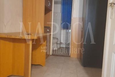 Garsonieră decomandată în Central - 3