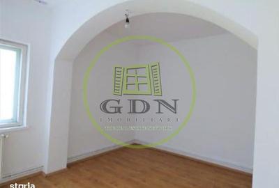 Casă cu 3 camere decomandat în Vaida-Cămăraș - 2