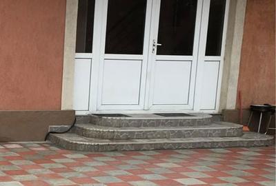 Casă cu 6 camere cu Teren 422 Mp în Giurgiului - 2