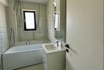 Garsonieră decomandată în Central - 7