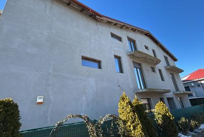 Casă cu 5 camere cu Teren 800 Mp în Schitu - 5