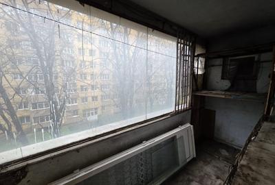 Apartament cu 3 camere semidecomandat în Obor - 16