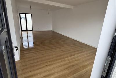 Casă cu 4 camere în Central - 8