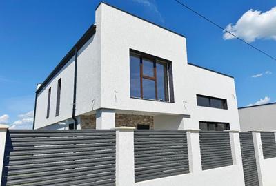 Casă cu 4 camere cu Teren 410 Mp în Berceni