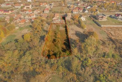 Teren Construcții intravilan de 540 mp, în Jebel - 5