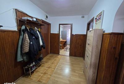 Apartament cu 3 camere decomandat în Central - 3