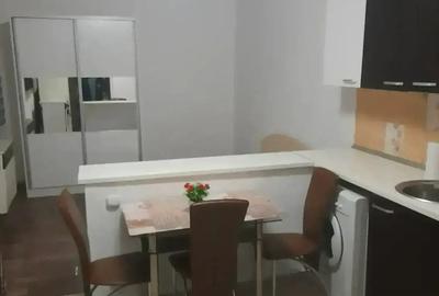 Ofer spre inchiriere - 2