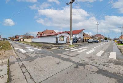 Casa spa?ioasa cu 4 camere ?i spa?iu comercial in Bujac - 2