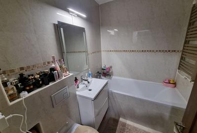 Apartament cu 2 camere semidecomandat, mobilat în City Park Mall - 9