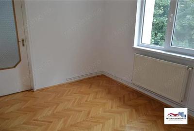 Apartament 2 Camere de Inchiriat Zona Dambu Pietros - 8