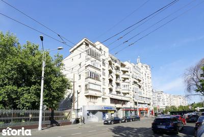 Spațiu comercial, de 100 mp, în Centrul Civic - 2