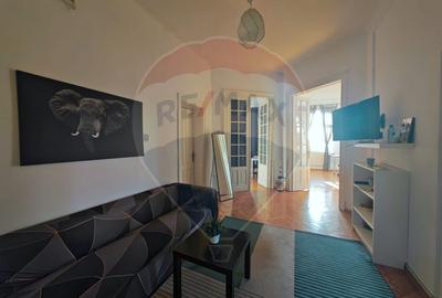 Apartament cu 4 camere decomandat în Universitate - 9