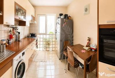 Apartament cu 3 camere decomandat în Vest - 2