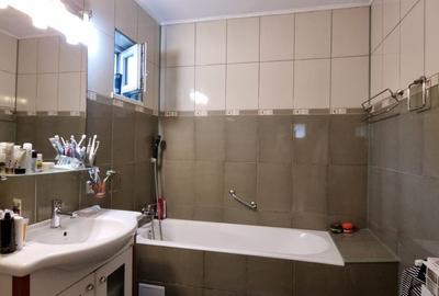 ? Casă P+1 – 4 dormitoare, curte modernă, dormitor la parter - 8