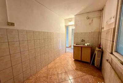 Apartament cu 2 camere decomandat în Cantemir - 3