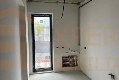 Apartament cu 2 camere semidecomandat în Eforie Nord - 4
