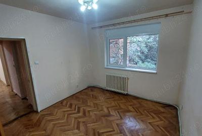 Proprietar vand apartament ultracentral 3 camere - 2