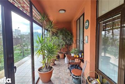 Casă cu 8 camere cu Teren 1400 Mp în Giroc - 2