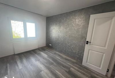 Apartament cu 3 camere decomandat în Central - 14