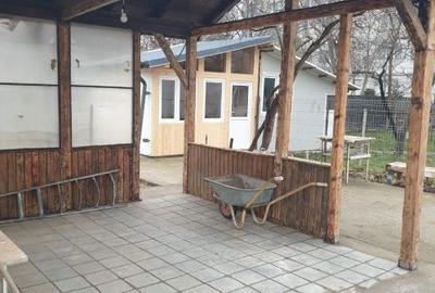 Casă cu 2 camere cu Teren 200 Mp în Central - 1