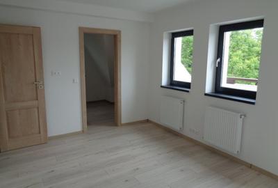 Apartament cu 4 camere in cladire de birouri - 5