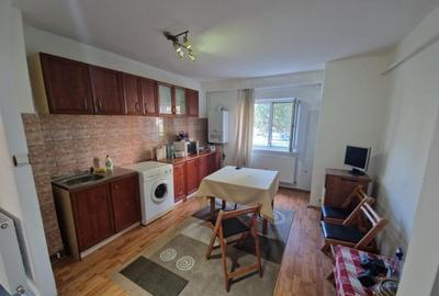 Apartament 3 camere, 71 mp, zona Hotvon - 5