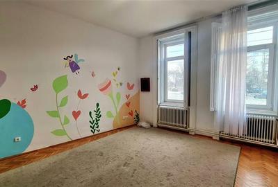 Casă cu 10 camere cu Canalizare în Fabric - 9