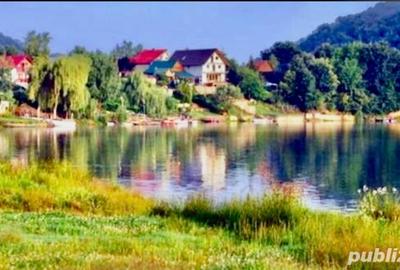 Teren de 1600 mp, în Central - 4