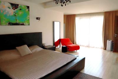 Casa spatioasa langa padure, Corbeanca Petresti, teren generos, acces rapid DN1 - 5