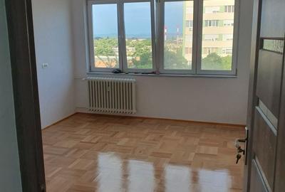 Apartament cu 2 camere decomandat în Podgoria - 1