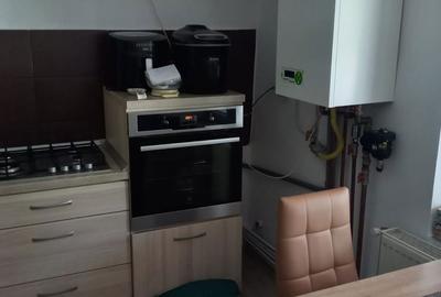 Casă cu 2 camere în Central