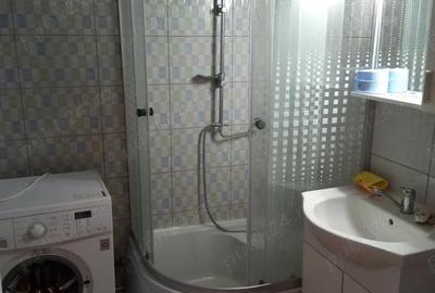 Apartament cu 2 camere semidecomandat în Dacia