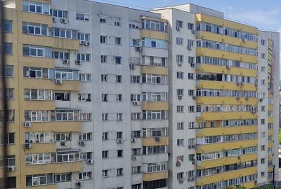 OBOR, COLENTINA-D-NA GHICA, LANGA PARCUL PLUMBUITA
