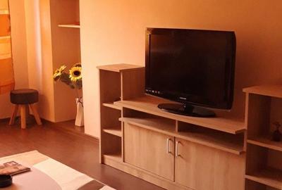 Apartament cu 2 camere în 1 Decembrie 1918 - 2