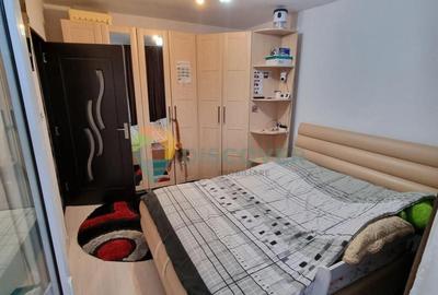 Zona Mioritei , 2 semidecomandate , 54.000 EURO - 3