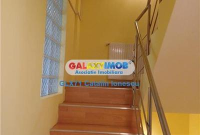 Casă cu 5 camere cu Garaj în Prelungirea Ghencea - 13