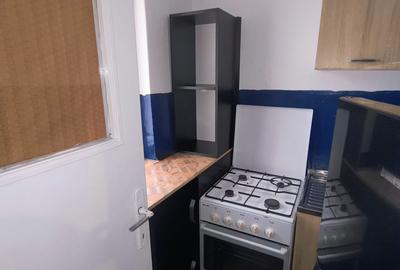 Garsonieră semidecomandată în UMT - 7