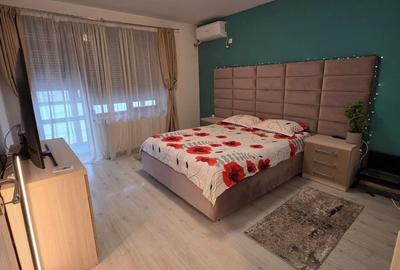 Apartament cu 3 camere semidecomandat în Central - 2