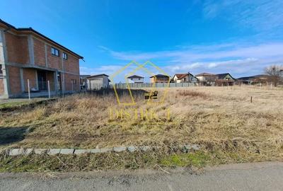 Teren Construcții intravilan de 807 mp, în Dumbrăvița