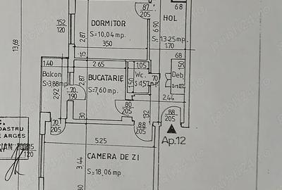 Apartament cu 3 camere decomandat în Eremia - 9