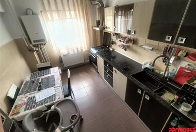 Apartament cu 3 camere decomandat în Mioriței - 5